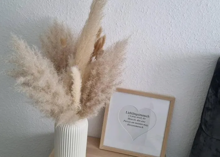 Zentral Gelegene 2-zkb-wohnung Vorstadt Coblenza